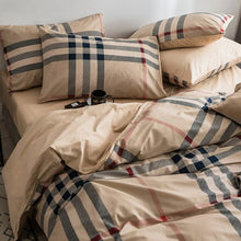 Load image into Gallery viewer, Northern European-Style Cotton Bedding Cotton Net Red Linen Quilt People-Style Dormitory Three-Piece Bed
