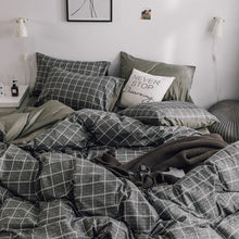 Load image into Gallery viewer, Northern European-Style Cotton Bedding Cotton Net Red Linen Quilt People-Style Dormitory Three-Piece Bed
